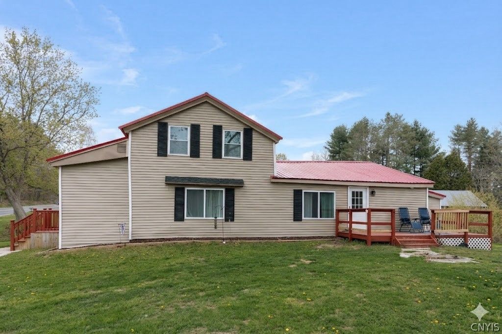 11 Kingdom Road, Volney, NY 13126