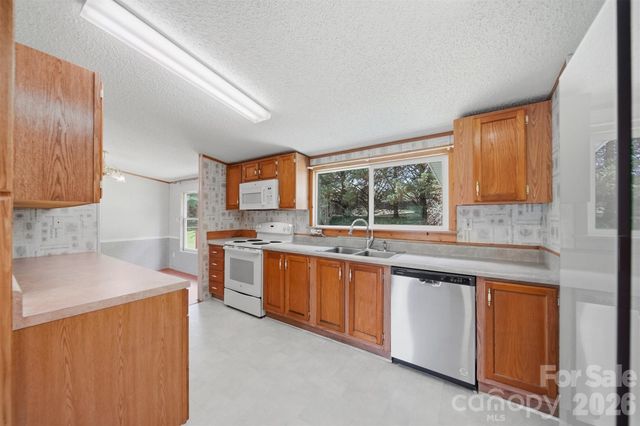 1488 Watermill Road, Morganton, NC 28655