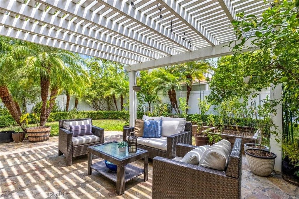 16 Pineoak, Aliso Viejo, CA 92656 — exterior