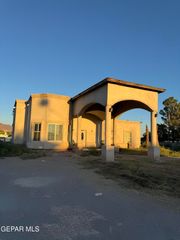 6428 YERBA VERDE Drive, El Paso, TX 79932