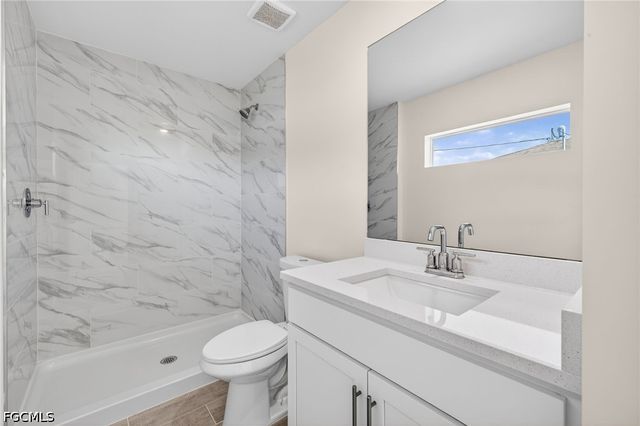 2841 NW 19th AVE, Cape Coral, FL 33993