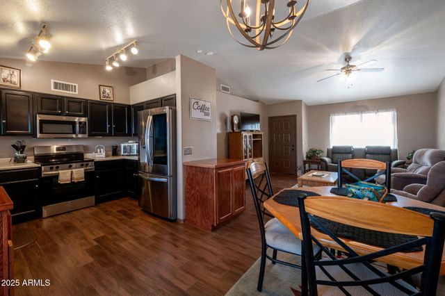 438 E ECHO Lane, Florence, AZ 85132