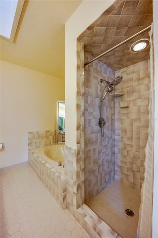 609 ANDREWS STREET, Ormond Beach, FL 32174