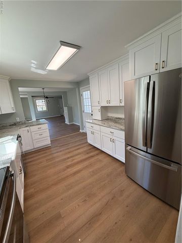 1128 Lilac AVE, Chesapeake, VA 23325