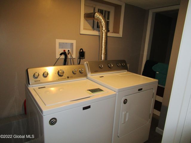 139 Western Pkwy, Schenectady, NY 12304