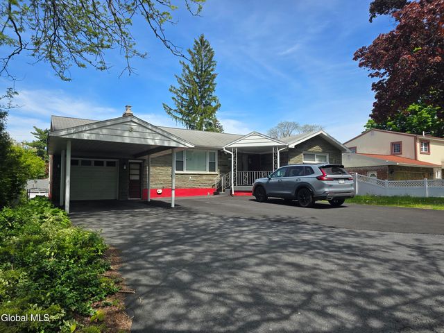 139 Western Pkwy, Schenectady, NY 12304