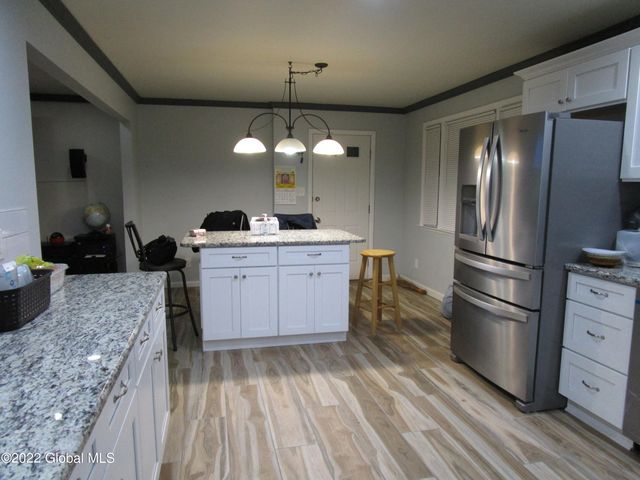 139 Western Pkwy, Schenectady, NY 12304