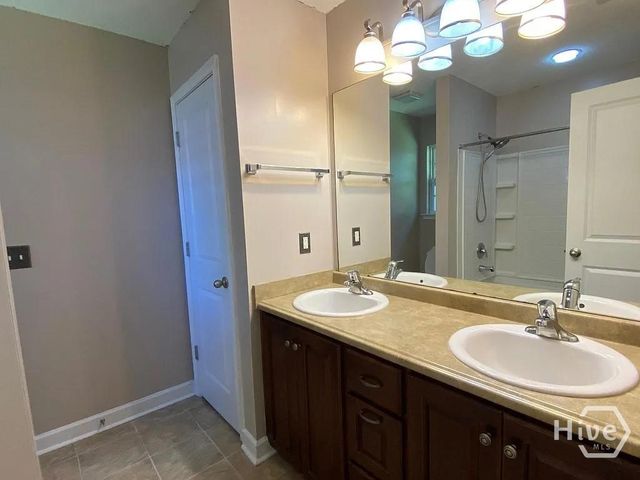 231 Augusta Way, Hinesville, GA 31313