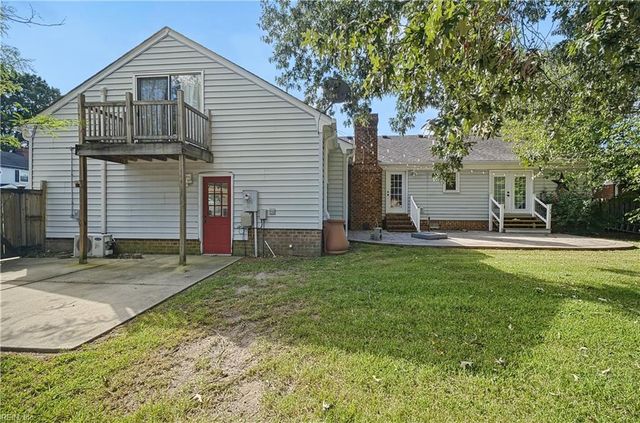 808 Tiverton PL, Chesapeake, VA 23320