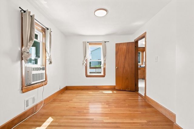 32 Villa Ave, Everett, MA 02149