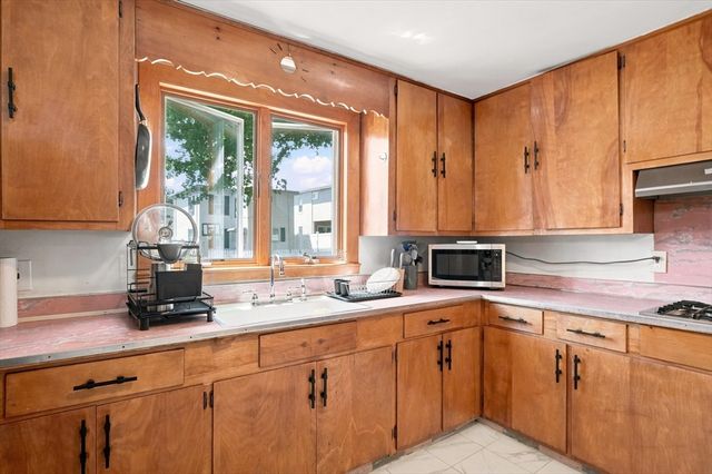 32 Villa Ave, Everett, MA 02149