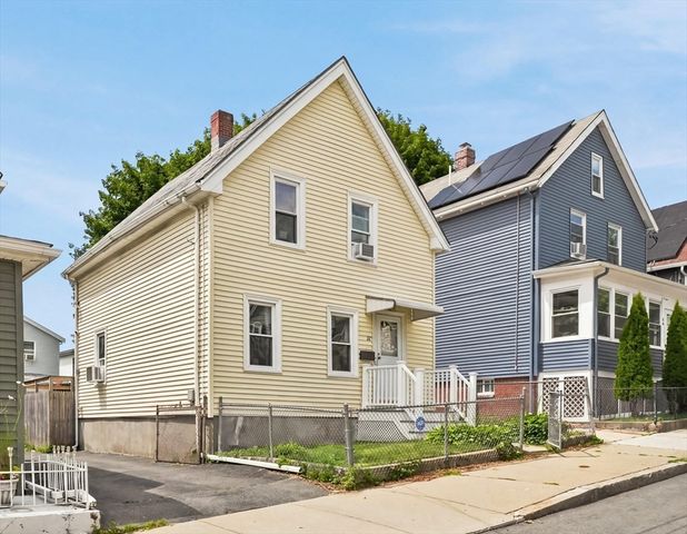 32 Villa Ave, Everett, MA 02149
