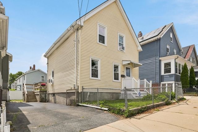 32 Villa Ave, Everett, MA 02149