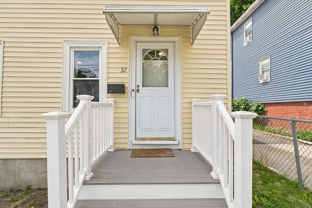 32 Villa Ave, Everett, MA 02149