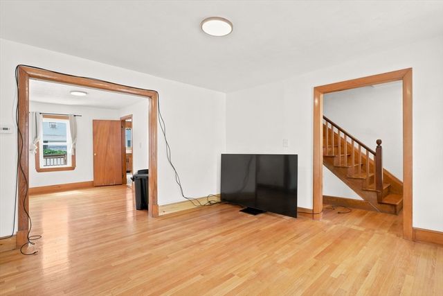 32 Villa Ave, Everett, MA 02149