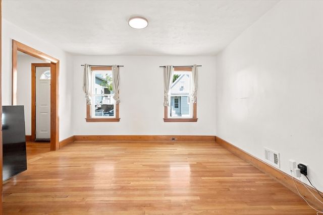 32 Villa Ave, Everett, MA 02149