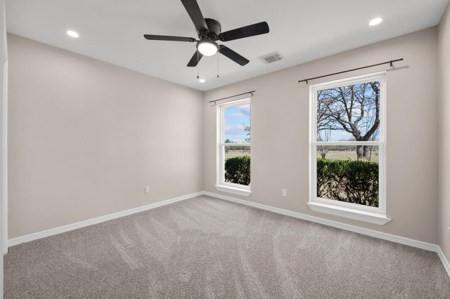 201 Young Ranch RD, Georgetown, TX 78633