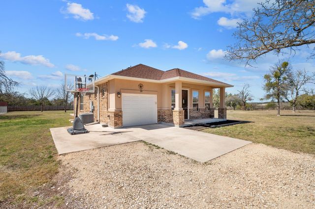 201 Young Ranch RD, Georgetown, TX 78633