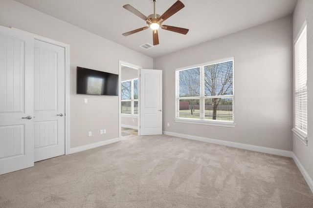 201 Young Ranch RD, Georgetown, TX 78633