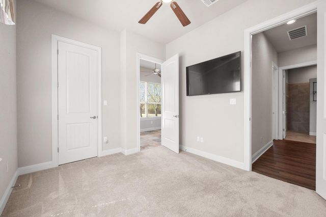 201 Young Ranch RD, Georgetown, TX 78633