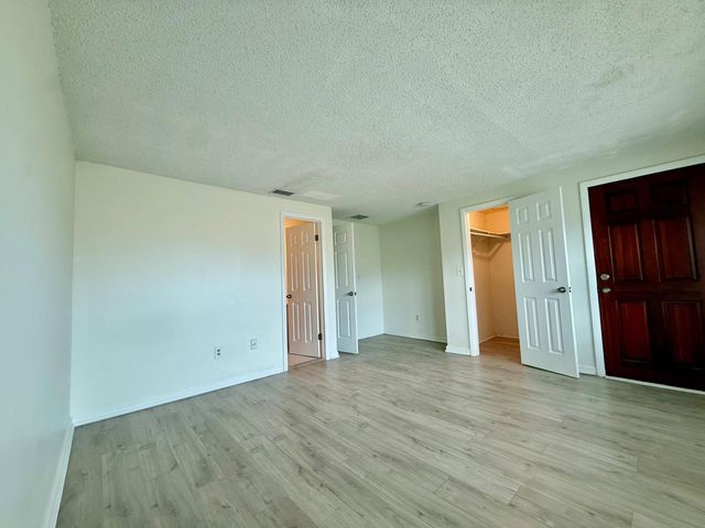 337 Gulfstream Road, Dania Beach, FL 33004