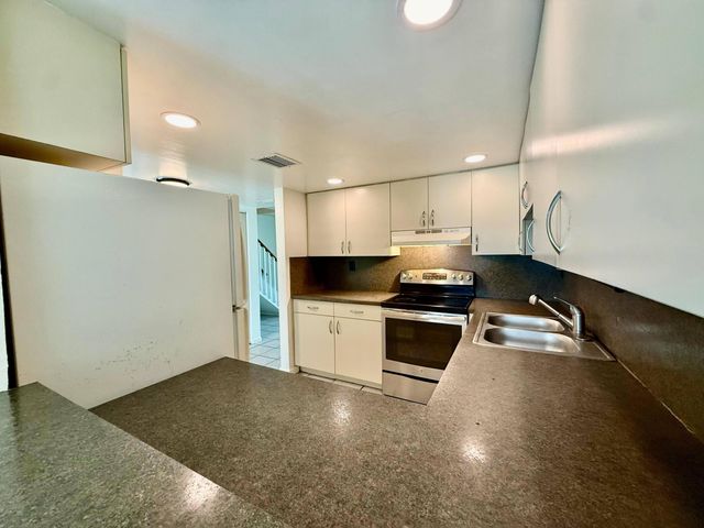 337 Gulfstream Road, Dania Beach, FL 33004