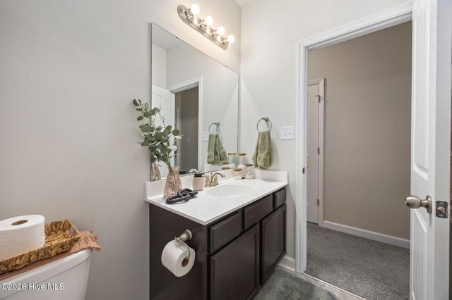 225 Shallowbag Bay Lane, Jacksonville, NC 28546