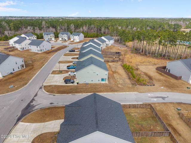 225 Shallowbag Bay Lane, Jacksonville, NC 28546