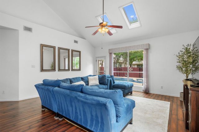 3716 Pine Needle CIR, Round Rock, TX 78681