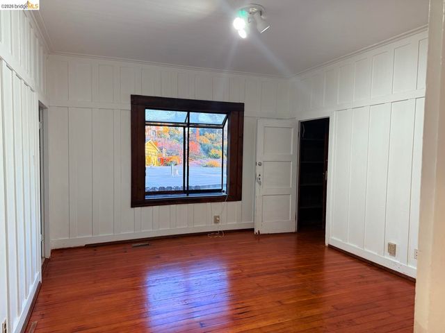 4432 Harbor View AVE, Oakland, CA 94619