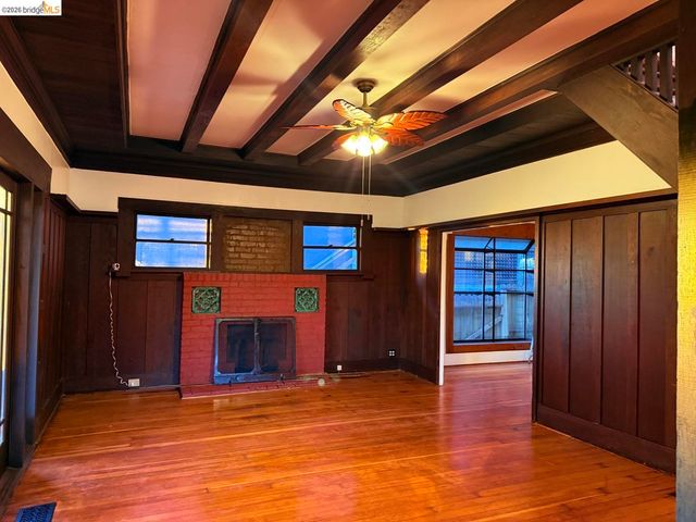 4432 Harbor View AVE, Oakland, CA 94619