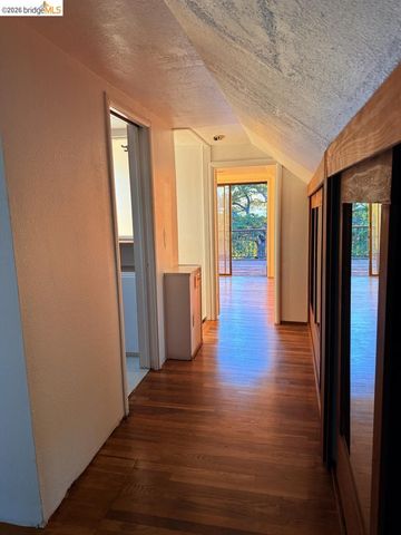 4432 Harbor View AVE, Oakland, CA 94619