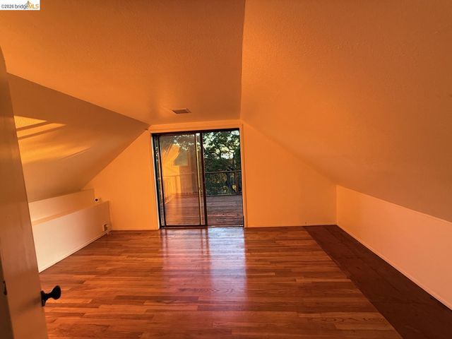 4432 Harbor View AVE, Oakland, CA 94619