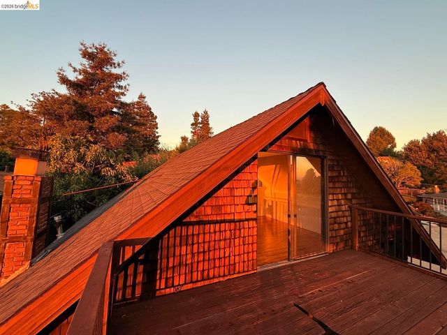 4432 Harbor View AVE, Oakland, CA 94619