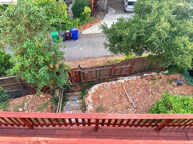 4432 Harbor View AVE, Oakland, CA 94619