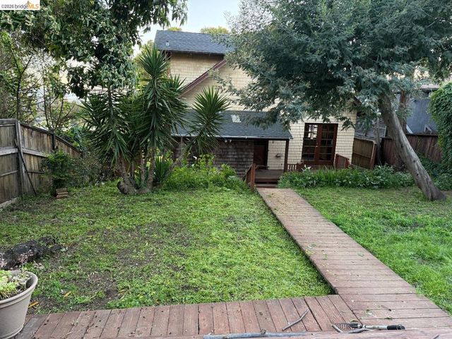 4432 Harbor View AVE, Oakland, CA 94619