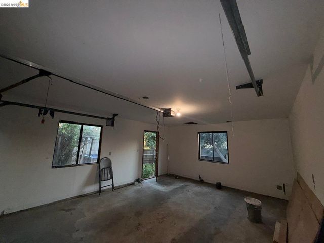 4432 Harbor View AVE, Oakland, CA 94619