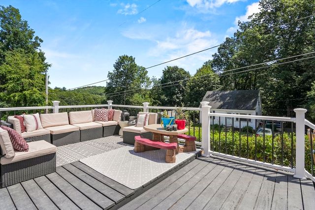93 Senna Road, Fitchburg, MA 01420