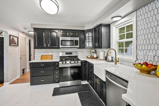 93 Senna Road, Fitchburg, MA 01420