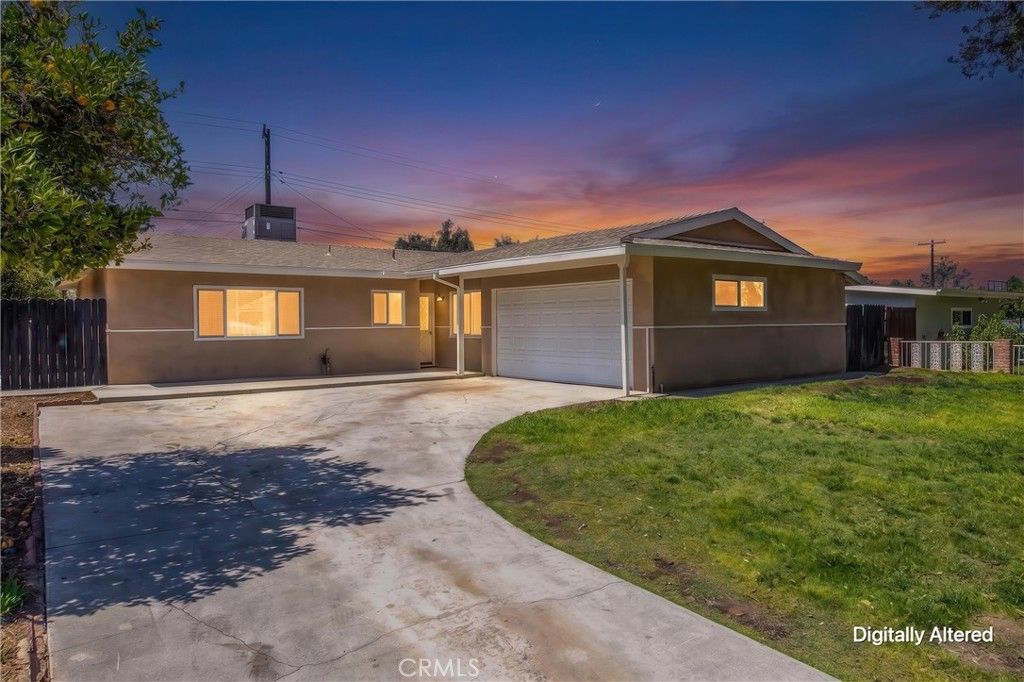 Image 34 of property listing at 634 E Pioneer, Redlands, CA 92374