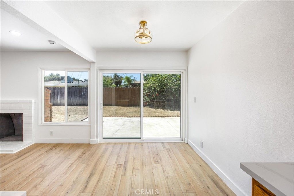 Image 7 of property listing at 634 E Pioneer, Redlands, CA 92374