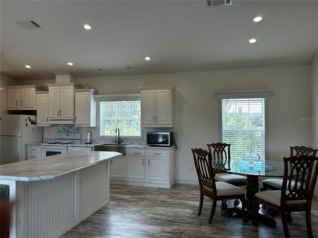 16470 N US HIGHWAY 27, Williston, FL 32696