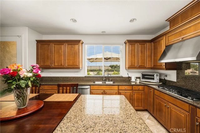 12652 Twin Peak Court, Riverside, CA 92503