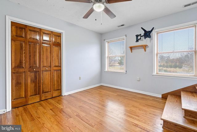 172 CAMBRIAN CT, Martinsburg, WV 25403