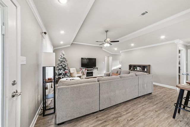 53 Ten Point Lane, Ward, AR 72176