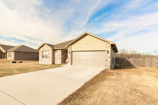 53 Ten Point Lane, Ward, AR 72176