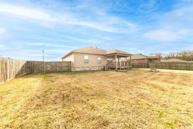 53 Ten Point Lane, Ward, AR 72176