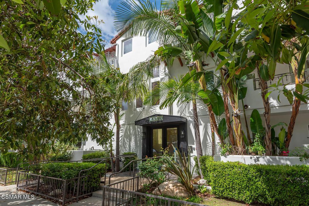 4541 Colfax Avenue 101, Studio City, CA 91602