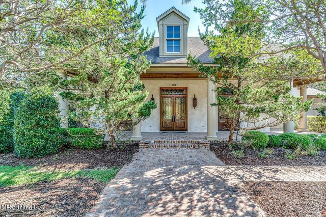 102 Bridgewater Crossing, Ridgeland, MS 39157