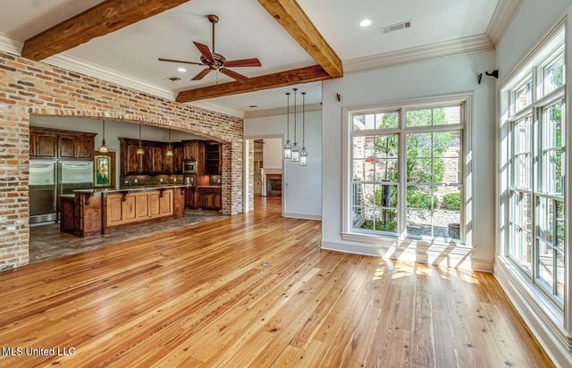 102 Bridgewater Crossing, Ridgeland, MS 39157